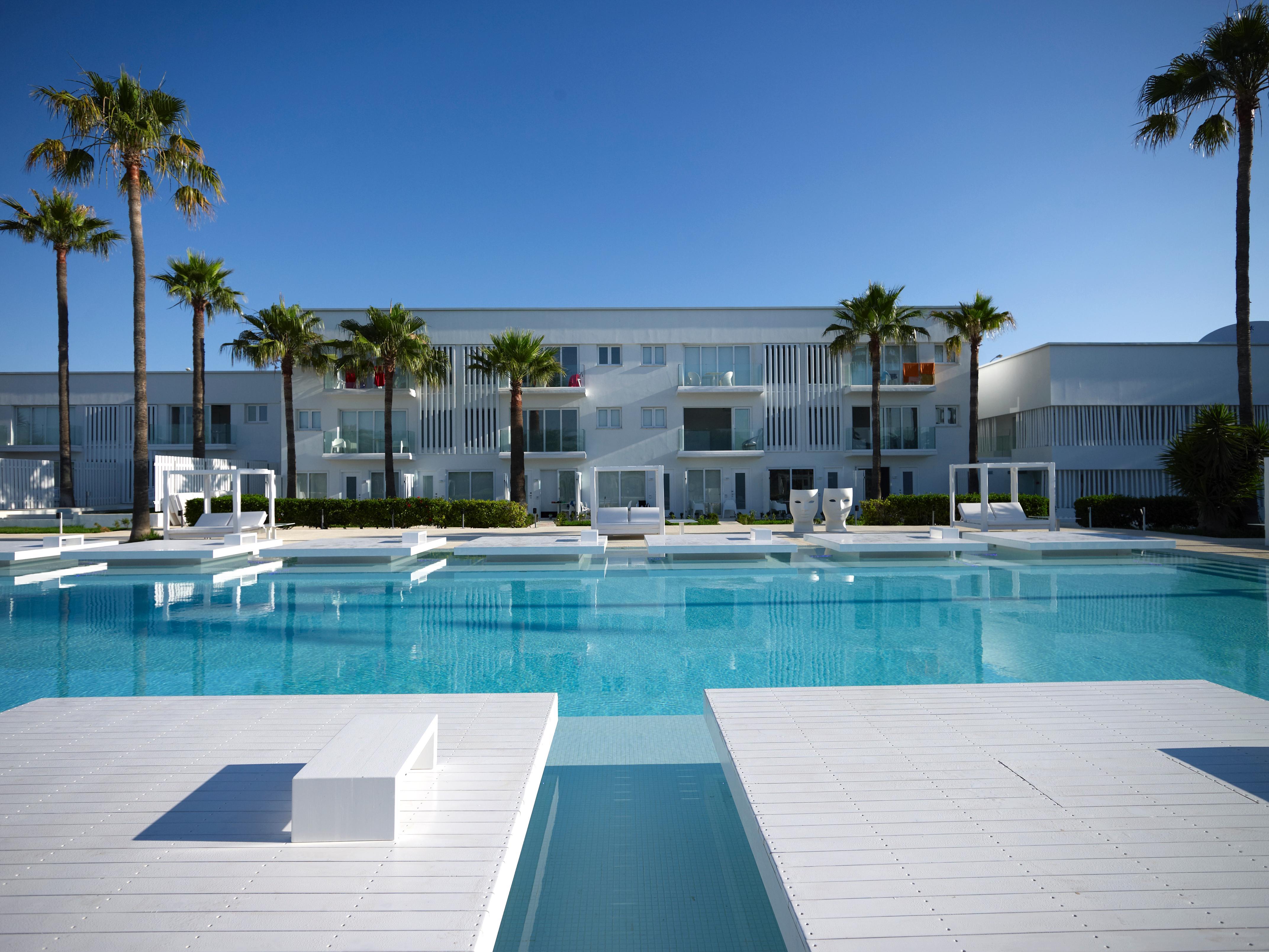 So White Beach Resort Ayia Napa Exterior foto