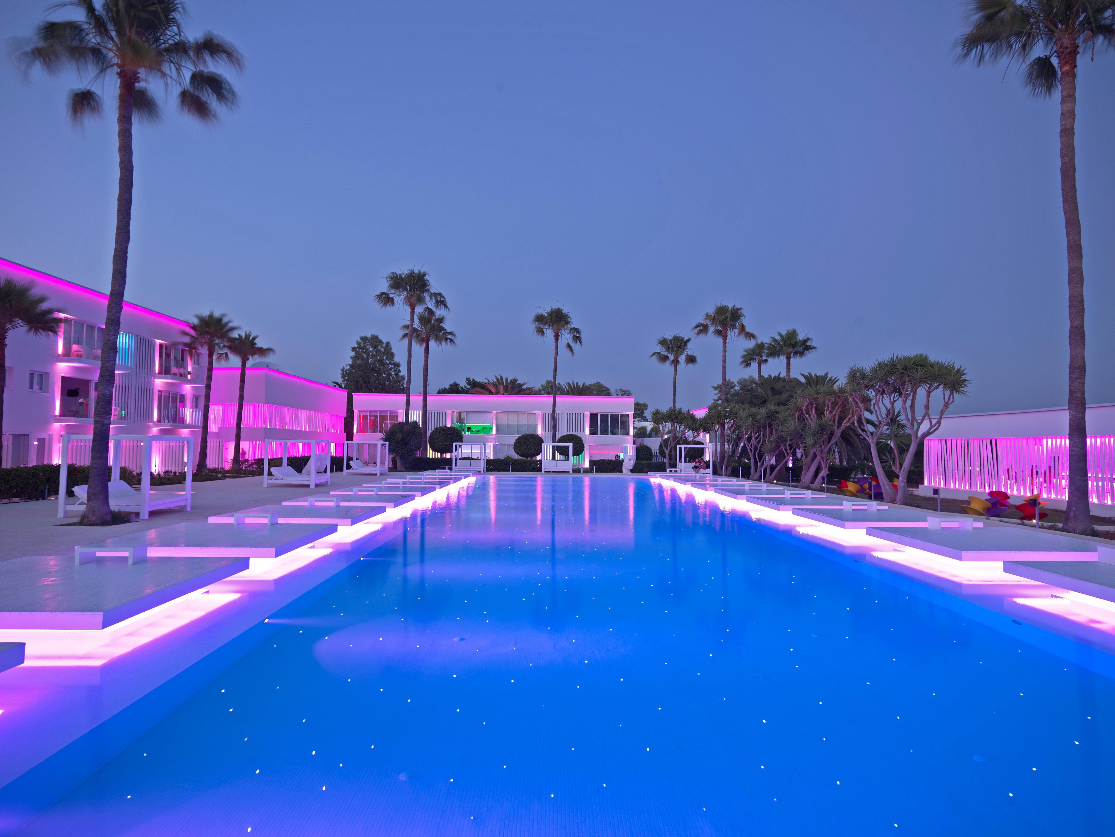 So White Beach Resort Ayia Napa Exterior foto